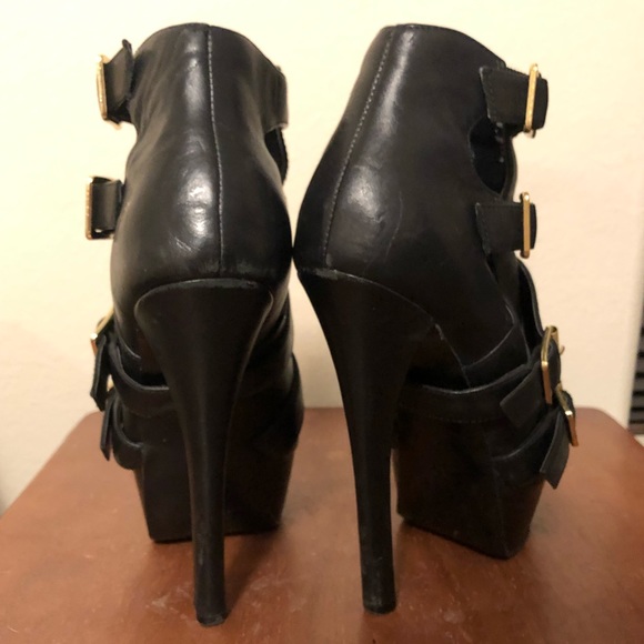 Steve Madden - Picture 3 of 6